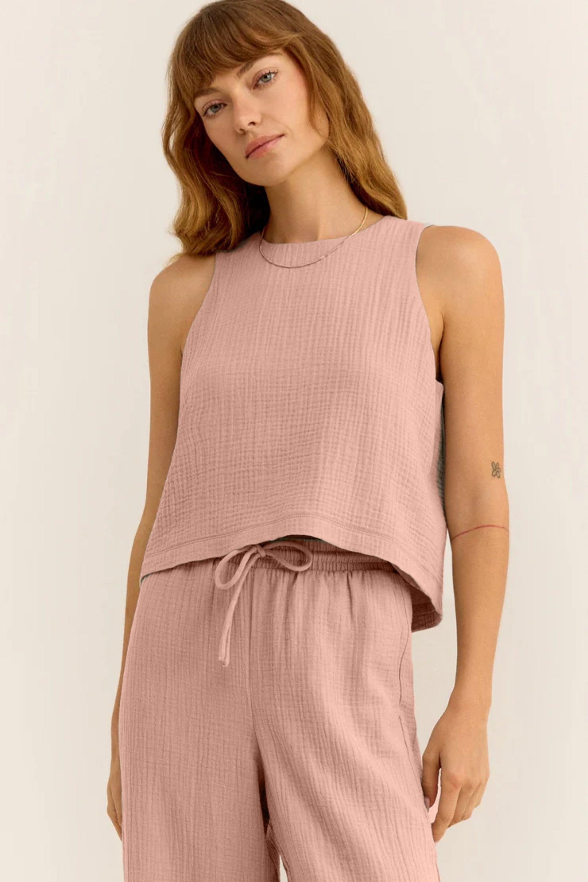 Müslin Kadın Oval Yaka Bluz ve Pantolon Seti – Plaj, Tekne & Günlük Kullanım