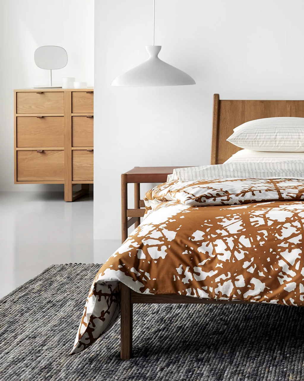 Masif Meşe Yatak Odası Takımı, Axis.