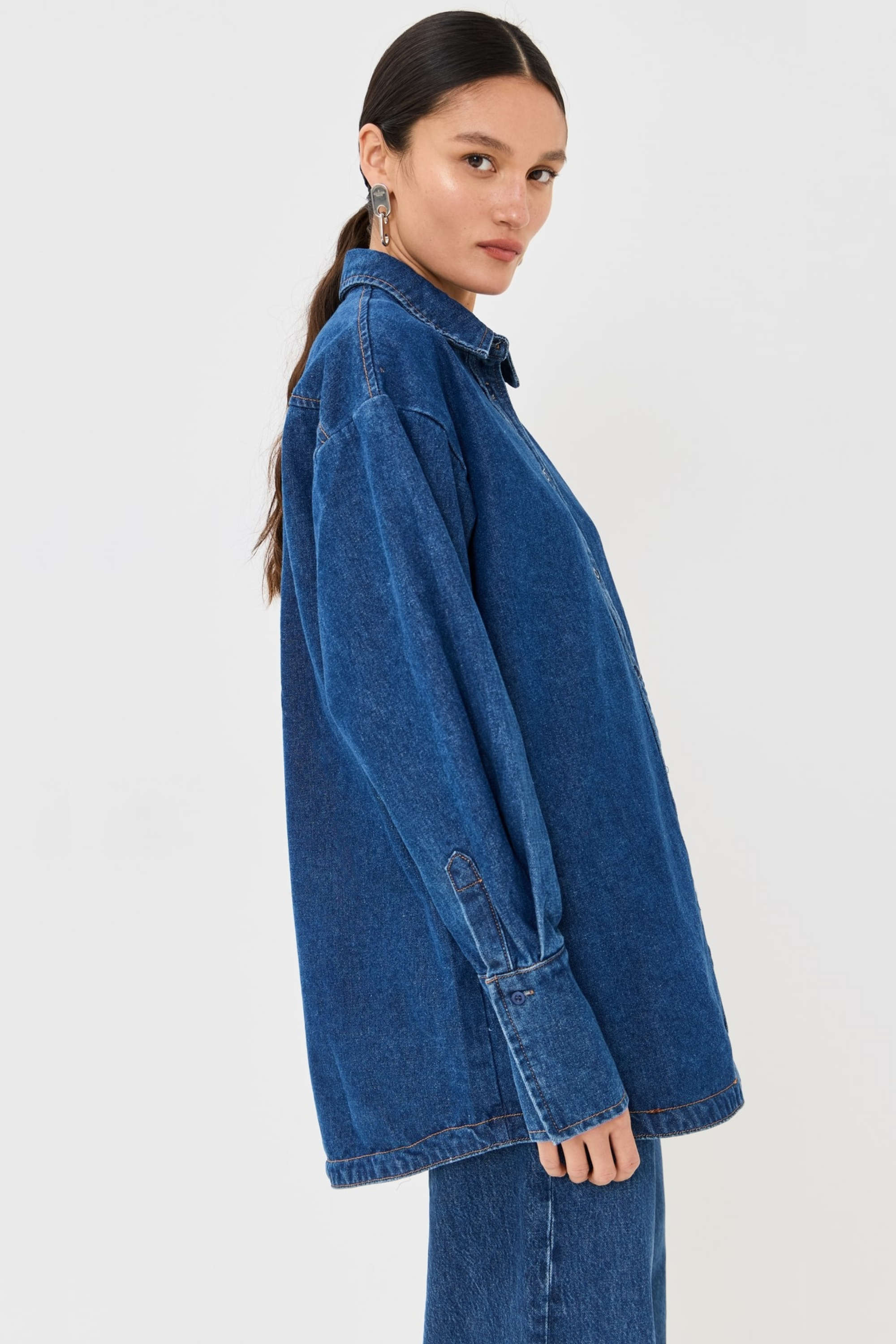 Koyu Mavi Regular Kalıp Gömlek & Bol Paça Pantolon Denim Takım.