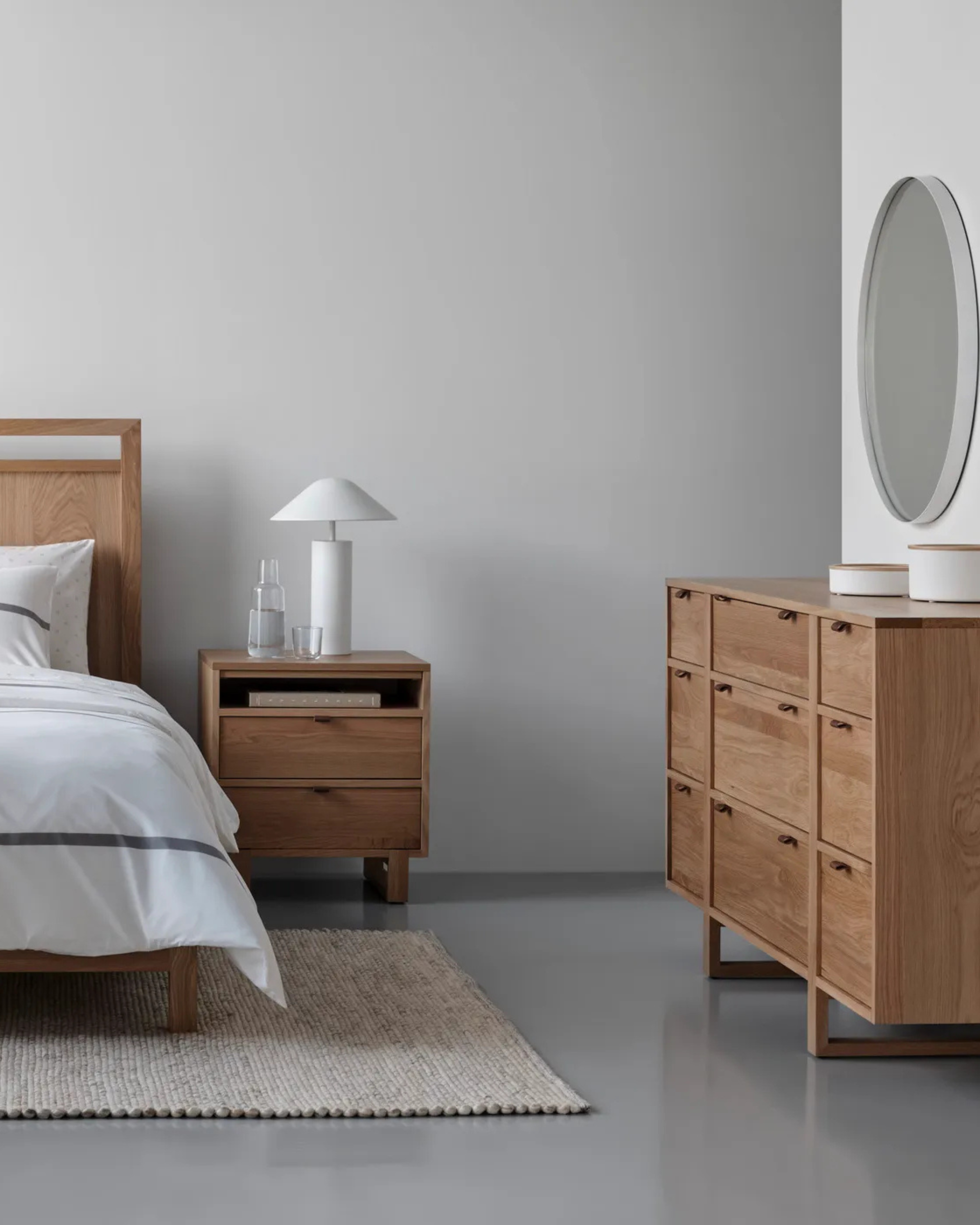 Masif Meşe Yatak Odası Takımı, Axis.